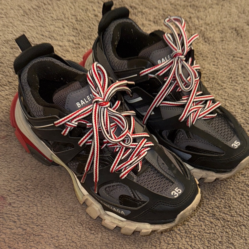 Balenciaga Sneakers ♥️